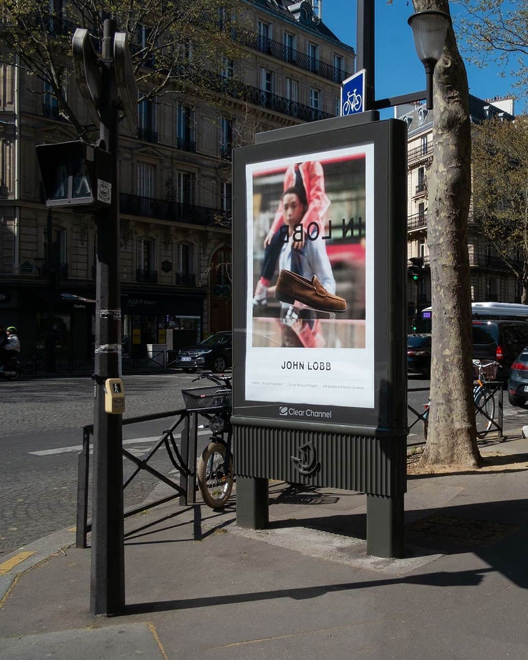 ジョンロブのインスタグラム：「The Spring | Summer 2023 campaign featuring the Bath loafer overtakes the streets of Paris to promote the house’s three locations in the city - rue Boissy d’Anglas, boulevard Saint-Germain and the rue François 1er flagship. . #johnlobb」