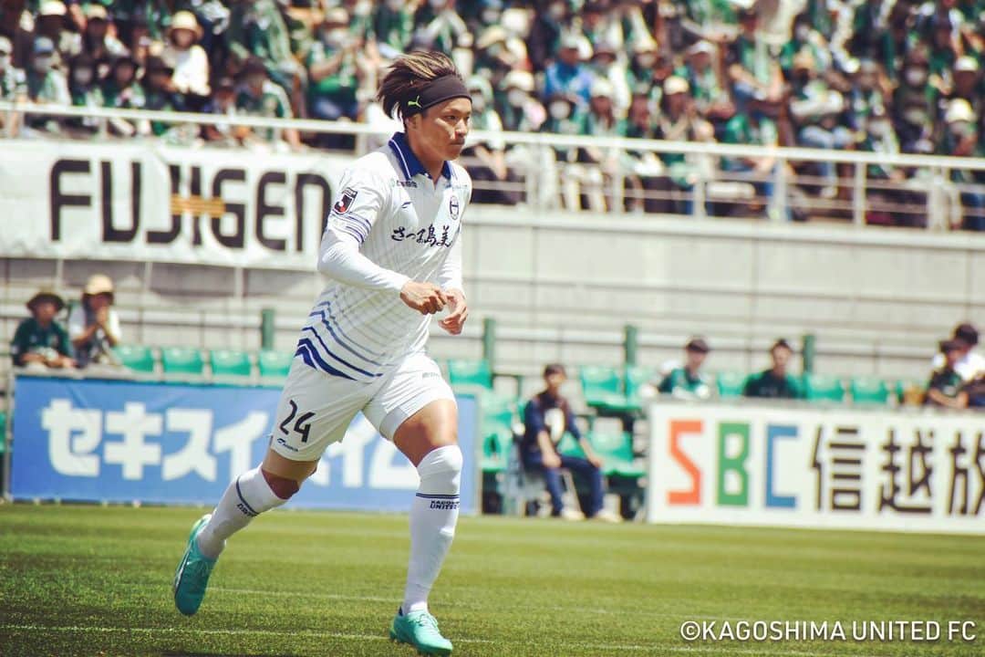 藤本憲明さんのインスタグラム写真 - (藤本憲明Instagram)「vs松本山雅 +3️⃣ 4️⃣連勝1️⃣⚽️ 先週の天皇杯に続きリーグ戦でもゴールする事ができ、チームも試合を重ねるたびに成長し、戦えるチームになっています🔥  1日1日のトレーニングを大切に、「誰かがやってくれる」ではなく、全員が「自分が昇格させる」と言う強い気持ちを持つ、なぜなら昇格は鹿児島にとって絶対やから🔝  チーム、ファン、サポーター、鹿児島県で必ず掴み取ろう👊  #鹿児島ユナイテッドFC #ITADAKISOUL #鹿児島をもっとひとつに #No24 #NF24 #pumafootball」5月29日 21時03分 - noriaki_fujimoto