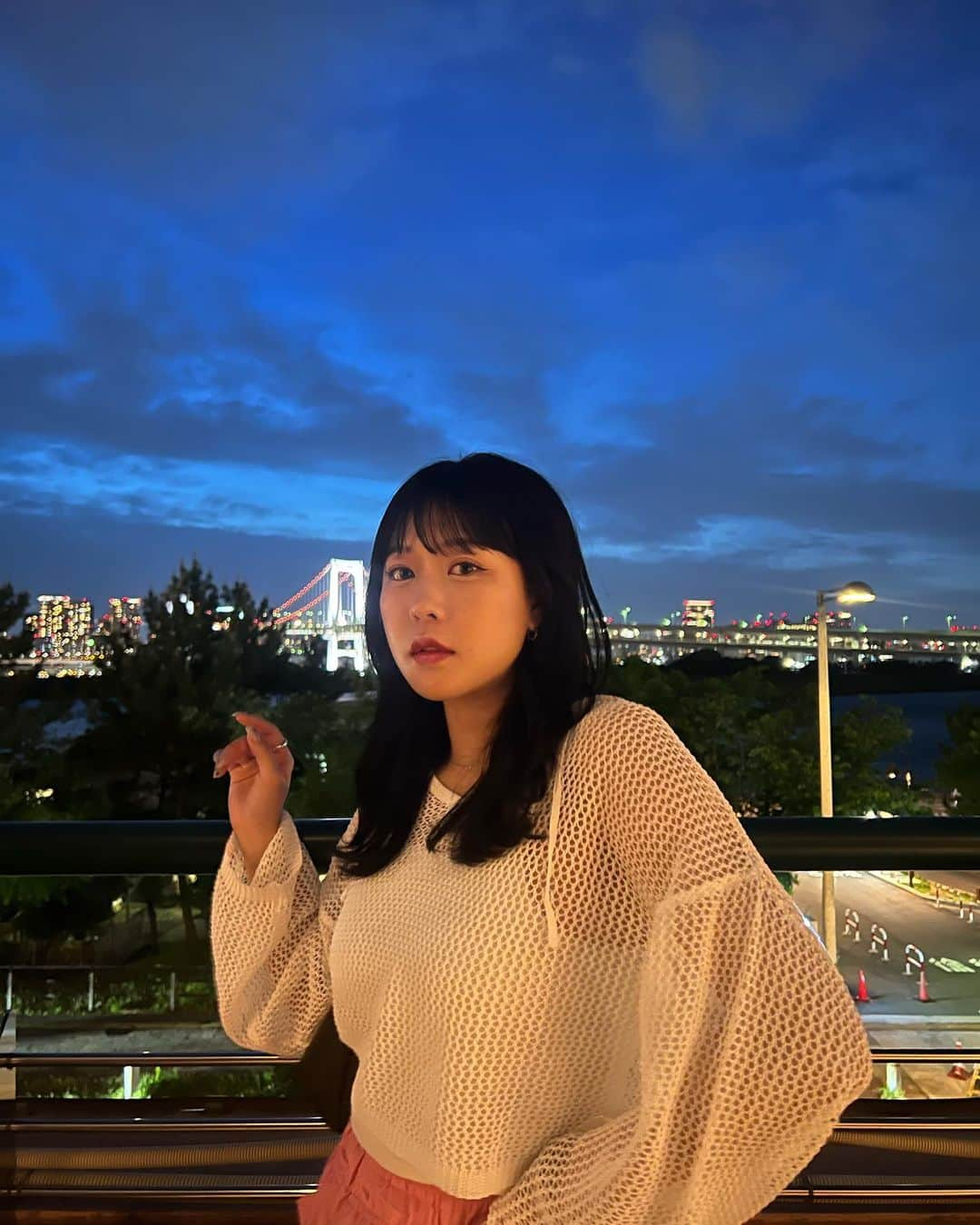 山下恵奈のインスタグラム：「🌉🌠🌃✨ #えなめるフク  #jouetie#jouetie_ootd#pr」