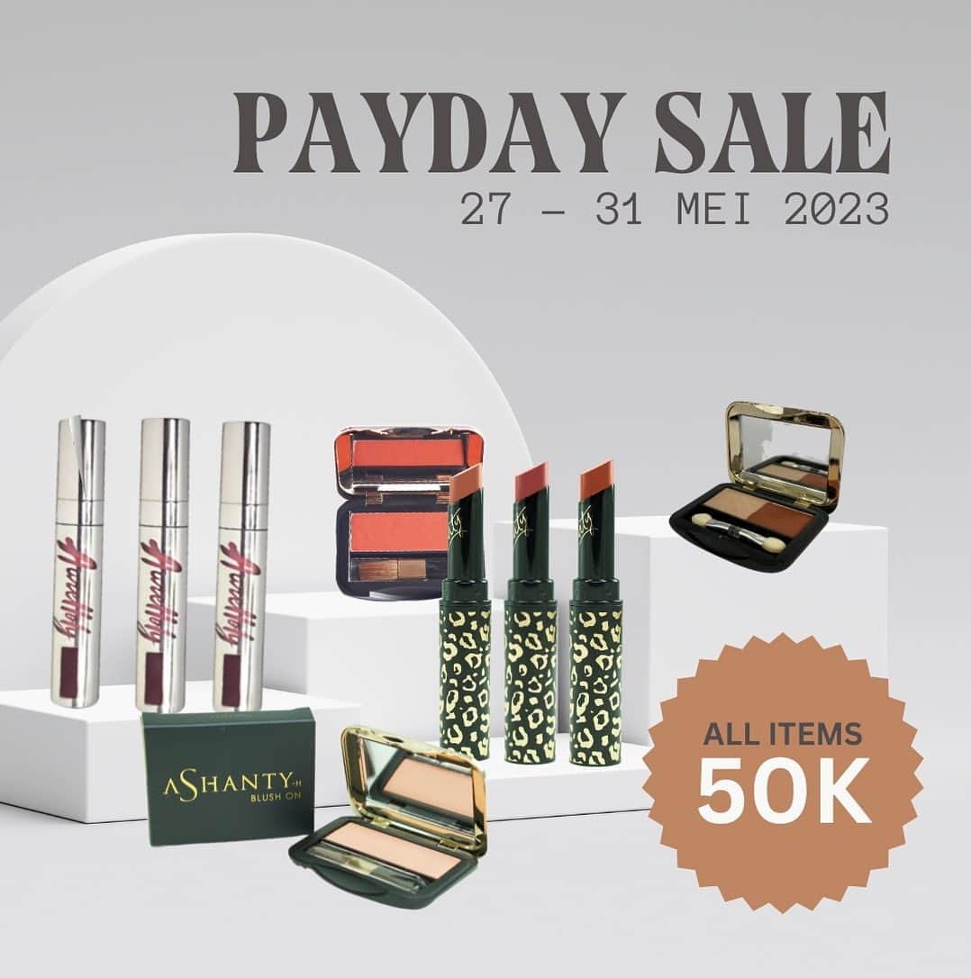 ASHANTY BEAUTY CREAM OFFICIALのインスタグラム：「🎊 PAYDAY SALE 🎊  Hi ladies! yuk segera amankan produk kesayangan kalian karna sekarang lagi PROMO PAYDAY SALE 😻💕  #ashantycosmetics #ashanty_ash #cosmetics #cosmetic #makeuptutorial #rekomendasimakeup #makeuplover #lokalmakeup #makeupnatural #makeuplooks」