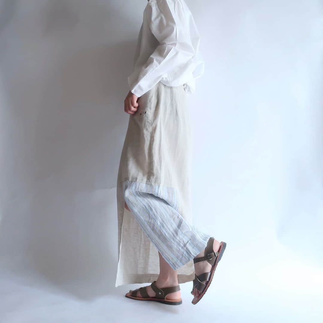 TheSunGoesDownさんのインスタグラム写真 - (TheSunGoesDownInstagram)「linen slit design skirt  staff 157cm」5月29日 14時35分 - tsgd_tokyo