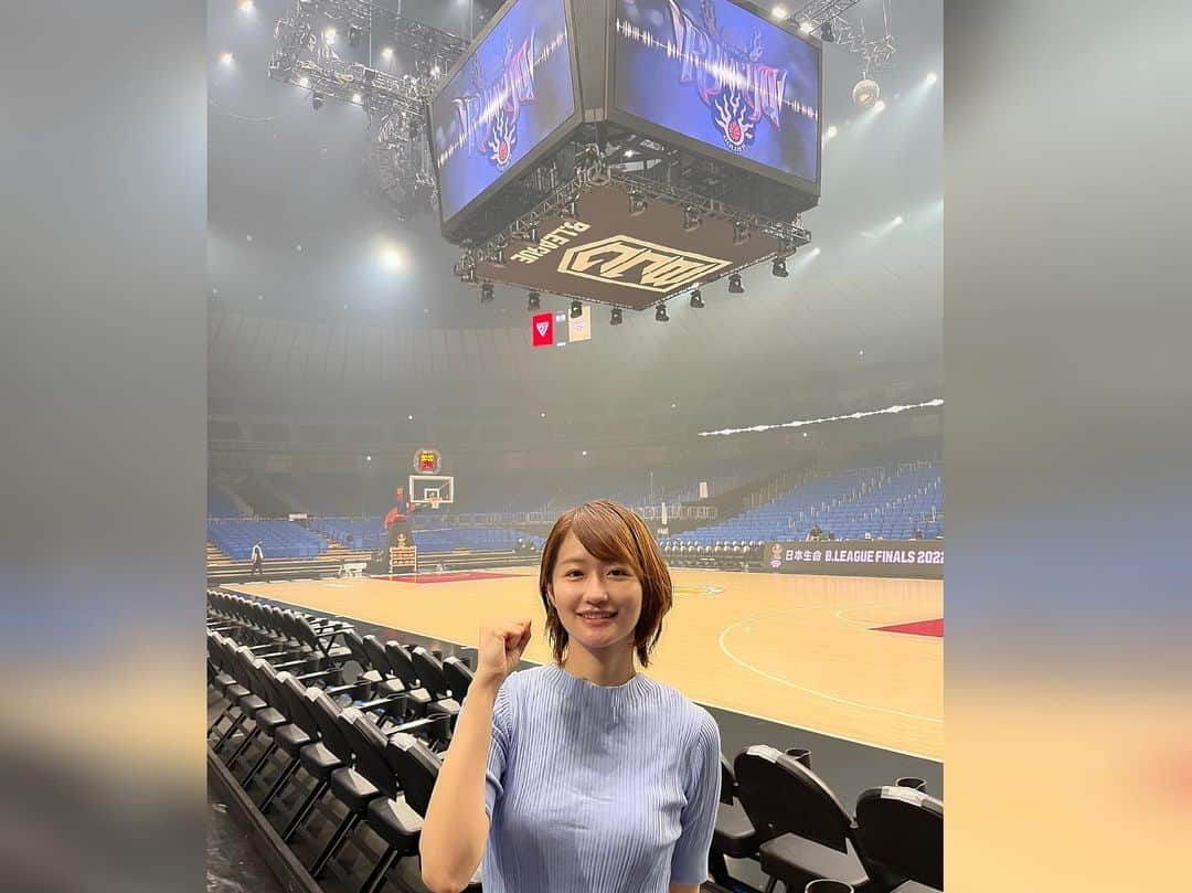 佐藤ちひろさんのインスタグラム写真 - (佐藤ちひろInstagram)「B.LEAGUE 2022-23 SEASON 🏆B1 CHAMPIONS🏆 琉球ゴールデンキングス  西地区初のBリーグ優勝です👑  これまでたくさんの感動をありがとうございました😭  今シーズンの試合が 昨日で全て終わってしまったのかと思うと とても寂しいです😔  でも次はワールドカップ🏀 もっともっとバスケを盛り上げられるように頑張ります！  #bリーグ　#チャンピオンシップ　#日本一　#バスケットボール　#琉球ゴールデンキングス　#千葉ジェッツ」5月29日 15時09分 - chihiro.sato_ex