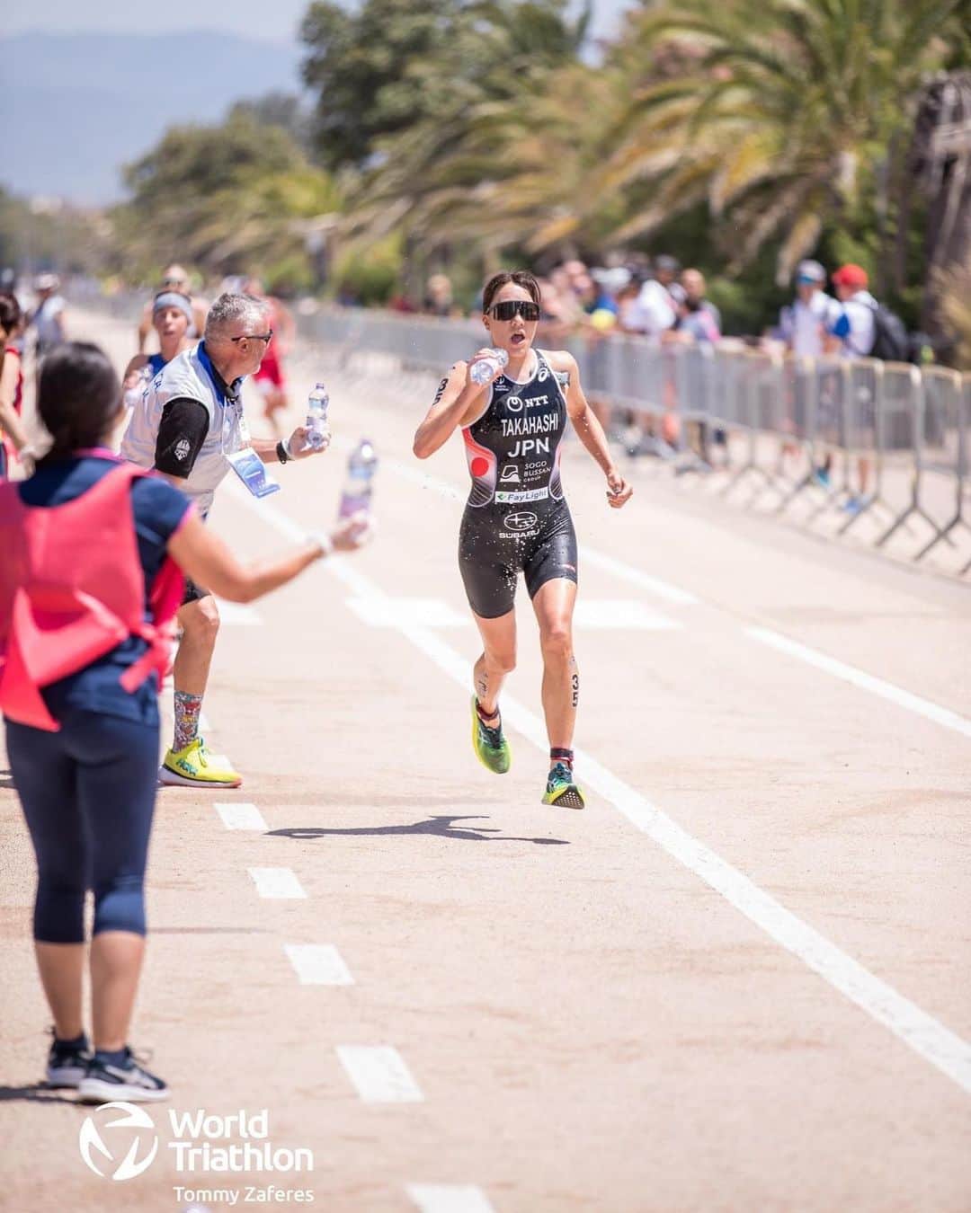 のインスタグラム：「A step in the right direction. P21 for me. Still far from the best, but keep working and trust the process 💪 Excited to explore new places in the mountains now ⛰️🇮🇹  📷 @worldtriathlon @tzaferes   WTCSカリアリ、21位でした。まだまだでしたがやっとレースの中に戻れた感覚がありました。少しずつでもステップ踏んで進んでいきます！ここから次のレースまでイタリアでの高地トレーニングです⛰️ #トライアスロン」