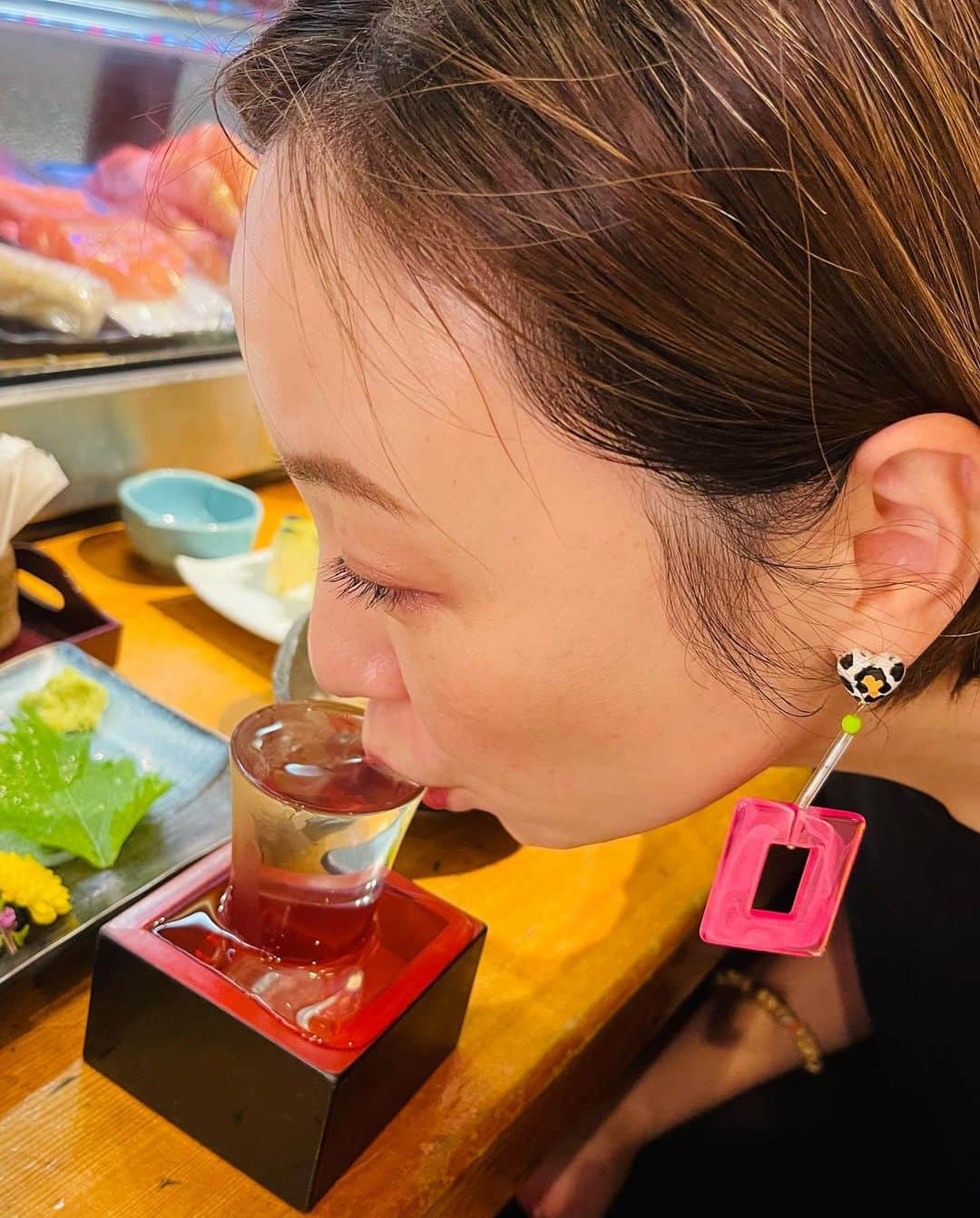 ちすんさんのインスタグラム写真 - (ちすんInstagram)「うます♡  #鮨 #日本酒 #sushi #sake」5月29日 15時50分 - chisun11