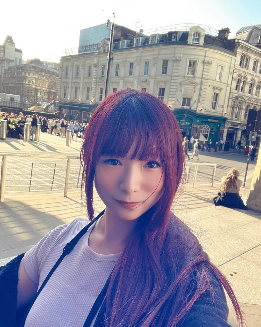 松田ゆう姫さんのインスタグラム写真 - (松田ゆう姫Instagram)「ヒースロー空港からLiverpool Street 駅へ タバコ吸ってtaxi待ってたら🐴登場 Wowって驚いたら乗ってる女性の美人スマイルもらいました どこ歩いても目の保養、美人さん多くてイケメンも多いそして高身長素敵  #liverpoolstreet #stpauls #london🇬🇧」5月29日 15時46分 - yu________k1