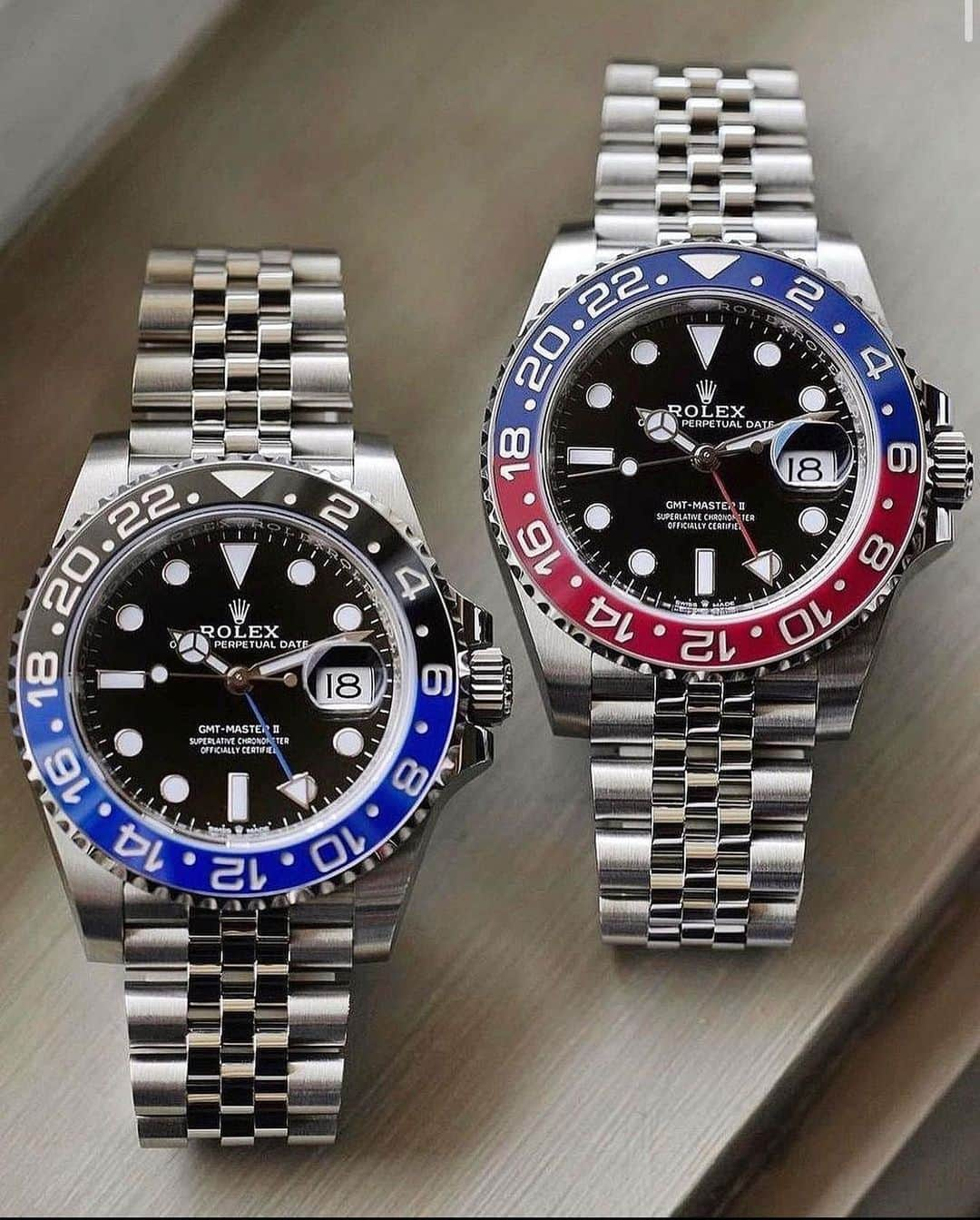 Daily Watchさんのインスタグラム写真 - (Daily WatchInstagram)「Rolex GMT-Master II Batman or Pepsi? Which would you pick? 🤔 Photo by @watchcollector.ph」5月29日 15時48分 - dailywatch