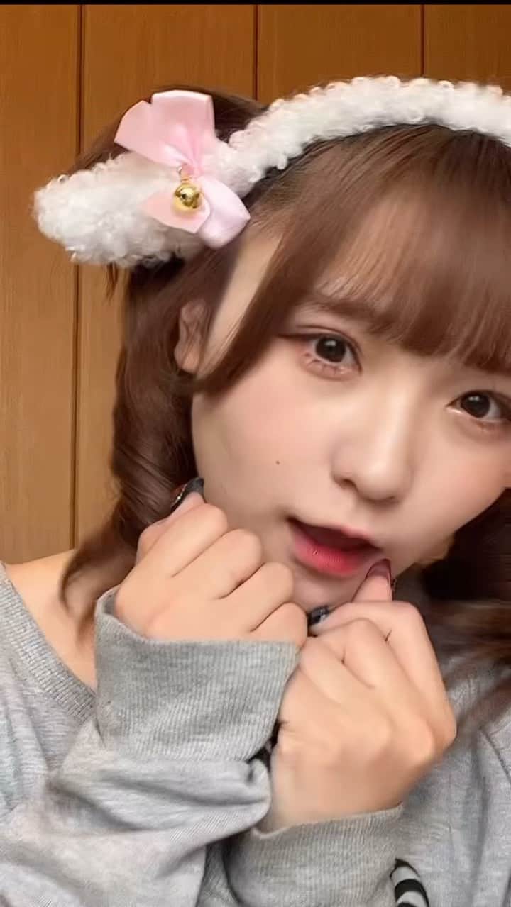 のインスタグラム：「ᜊ  チェッ❣️❣️❣️クするの〜👀❣️  ティックトックにもあげてるからチェッ❣️❣️❣️クといいねよろしくね  #ももひめもりー #清野桃々姫  #momohime  #โมะโมะฮิเมะ #PrincesaDurazno #love #idol  #Japan #ญี่ปุ่น #TalkBox #humanbeatbox #beyooooonds #helloproject」