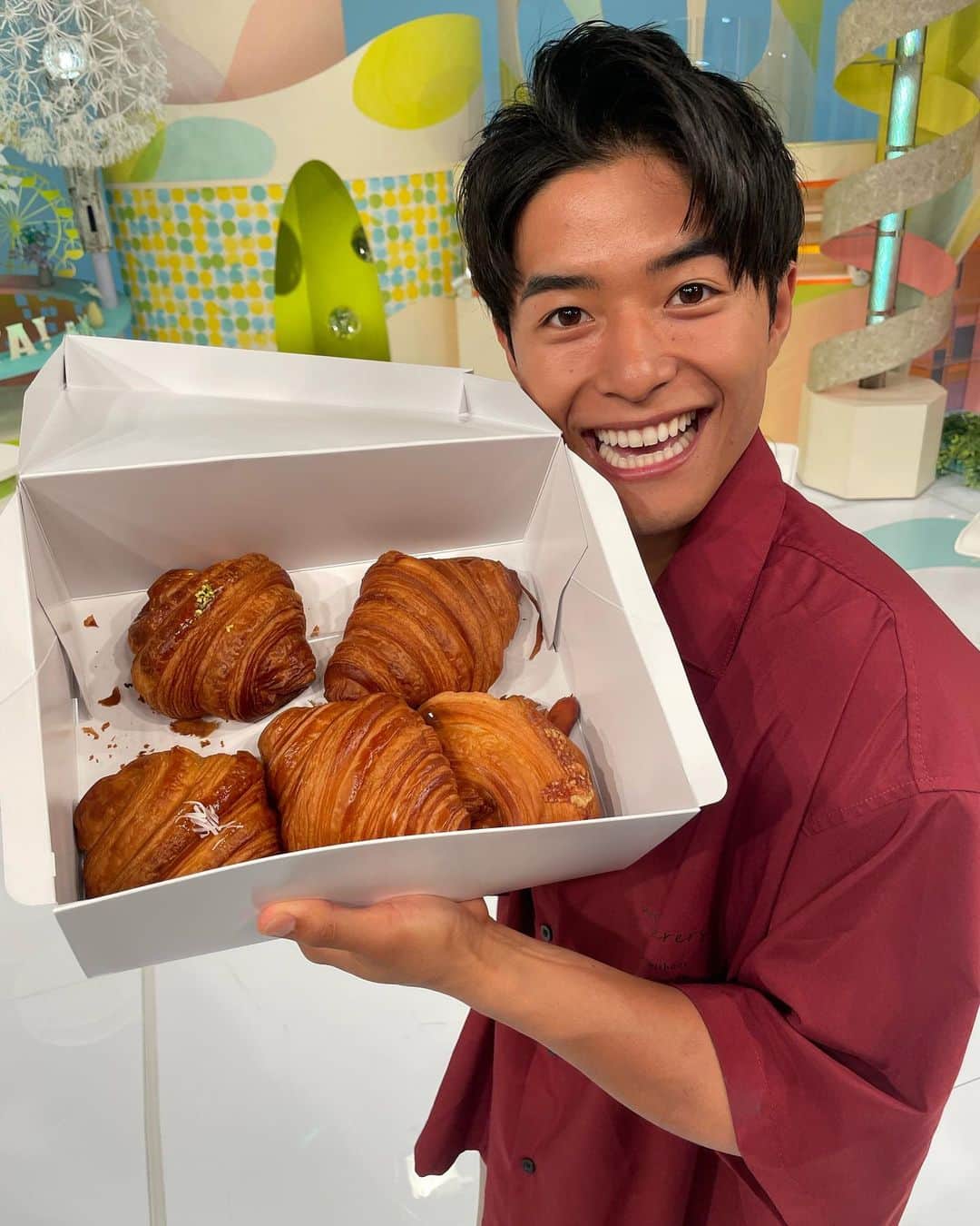 池田航さんのインスタグラム写真 - (池田航Instagram)「I met the most delicious croissant in my life🥐💕︎ 富山で人生で1番美味しいクロワッサンに出会った🥹♥️ バターの香り、量、しっとり感、甘さ、小麦の香り、見た目、全てが好みすぎるこのクロワッサン🥐 富山県高岡市に来た時、ぜひ食べてもらいたい！！！ 10個は食べられる🥰！！ @mugi_no_kanata 【むぎのかなた】さんです！！   #富山  #富山グルメ  #高岡グルメ  #高岡  #クロワッサン  #クロワッサン好き」5月29日 16時10分 - kohcooking