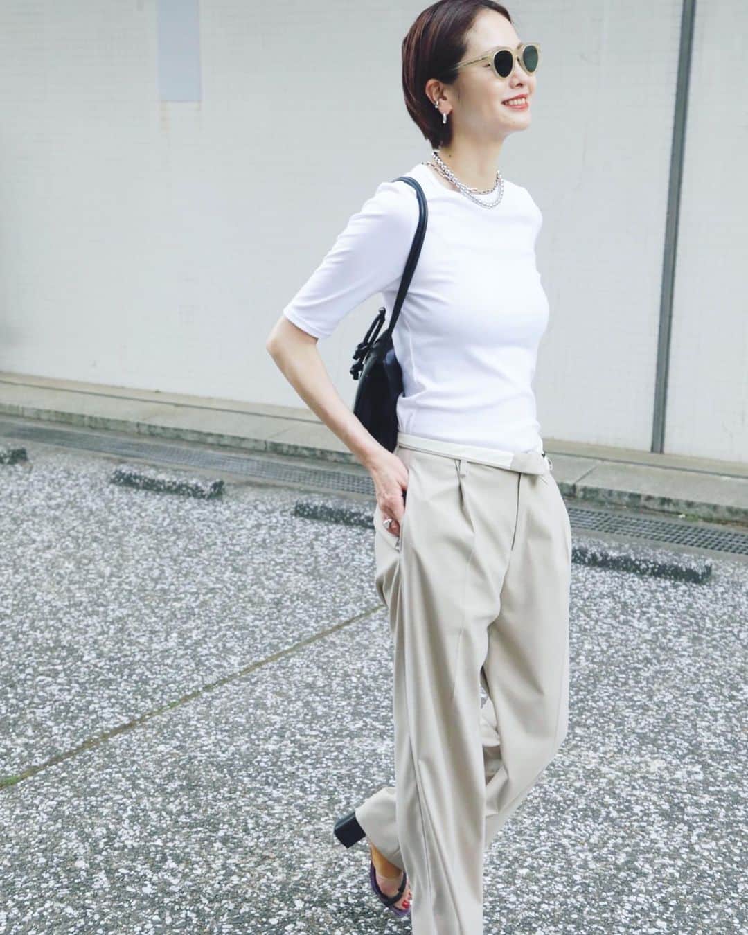 二ノ宮和佳子のインスタグラム：「@otonamuse 7 『T-shirts & Luxury』  #otonamuse #driesvannoten #eyevan #aewenmatoph」