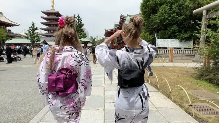 アンジェリカのインスタグラム：「浅草🤍🤍🤍🤍 . .  #たまにはノーマルカメラで🤣💦🌱」
