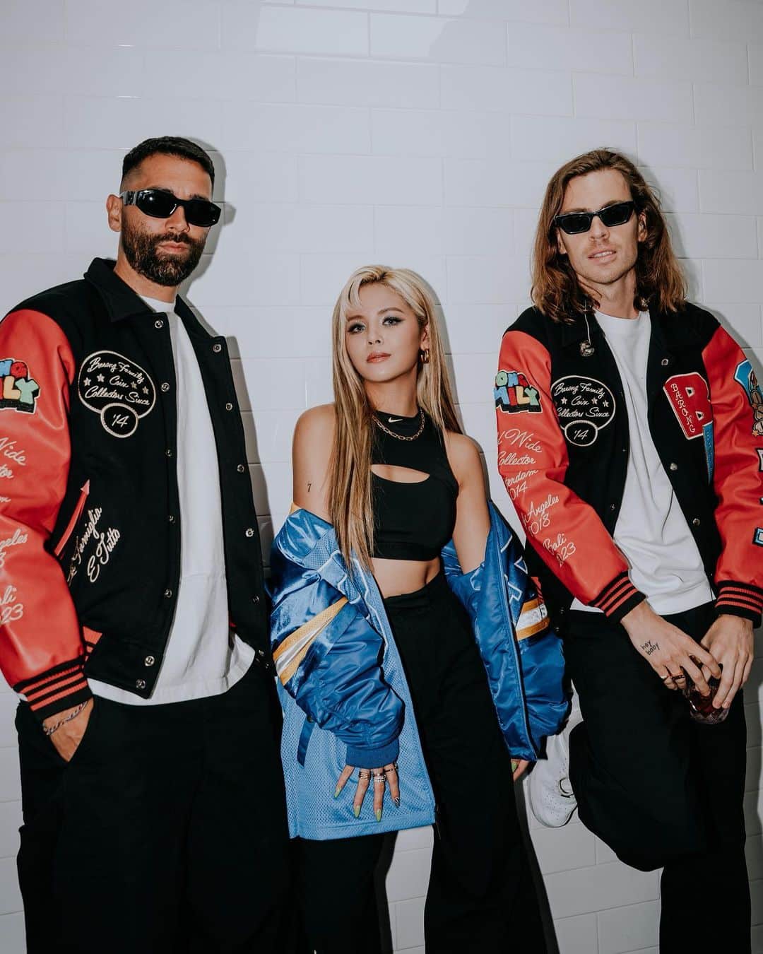 のインスタグラム：「Last Friday night with @yellowclaw in Singapore 🇸🇬 COLD LIKE SNOW out now!」