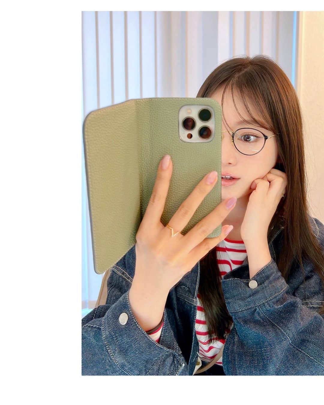 青木英李のインスタグラム：「もう何年も絶対の信頼を置いている駆け込み寺的なエステサロン @and__beaute 💆🏻‍♀️🫧４周年おめでとうございます♪  外側のボディーケアやスキンケアはもちろん、酵素ドリンクやプロテイン、ビタミンや乳酸菌など内側のインナーケアまでほとんどがココで完結🙌(画像２枚目)  月１のハーブピーリングのおかげで、季節の変わり目もゆらぎ知らずでお肌のキメ整っていてありがたい🌿✨  #美容 #エステ #表参道 #外苑前 #神宮前 #エステサロン #ANDBEAUTE #スキンケア #痩身エステ #ボディーケア #ハーブピーリング #インナーケア #酵素ドリンク #ファスティング #プロテイン #ギルトフリー #NMN #乳酸菌」