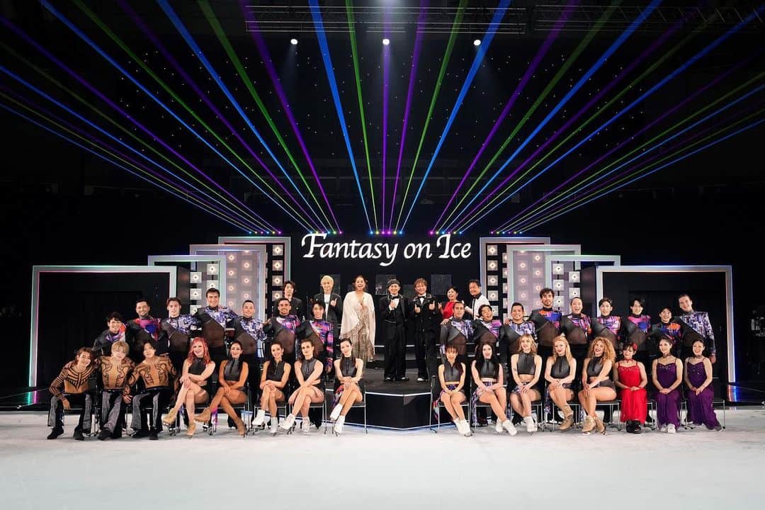 福原美穂のインスタグラム：「#faoi2023幕張  集合写真いただきました！ レジェンドたち！ メンションできないくらい人数おおいので、皆様ぜひ探してください🙏  私のことも探してくれてありがとうございます🤣」