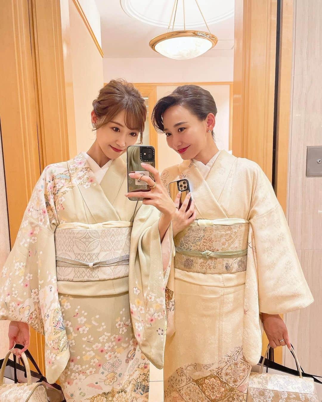 池田るりさんのインスタグラム写真 - (池田るりInstagram)「. 前々からとっても楽しみにしていた  @ayumi_yasuoka の結婚式へ。 . あゆみっぴの美しさと可愛さ、そしてたくさんの愛が溢れる それはそれは素晴らしいお式に終始感動していました‥🥺😭✨大学時代の仲良しメンバーにも会えて同窓会のような気分に🤗 . . 今回お着物で参列したのですが、やっぱり気持ちも引き締まる👘✨  ちなみにお着物は @kyoto_wakana7 さんでレンタルしました✨色も柄もとっても素敵で、こちらでお願いしてよかったです💕 . . . . .  #レンタル着物 #着物レンタル #和香菜 #wakana #着物コーデ #着物コーディネート #浴衣ヘア #和装ヘア #訪問着ヘア #ヘアセット #着物コーデ #和服體驗 #和服出租  #和服 #kimono #和香菜着物へア #淡色コーデ #訪問着 #結婚式参列 #結婚式お呼ばれ #結婚式およばれヘア #帝国ホテル #孔雀の間 #帝国ウエディング #imperialhotel #happywedding #結婚おめでとう #kimono」5月29日 20時01分 - ruri_ikeda