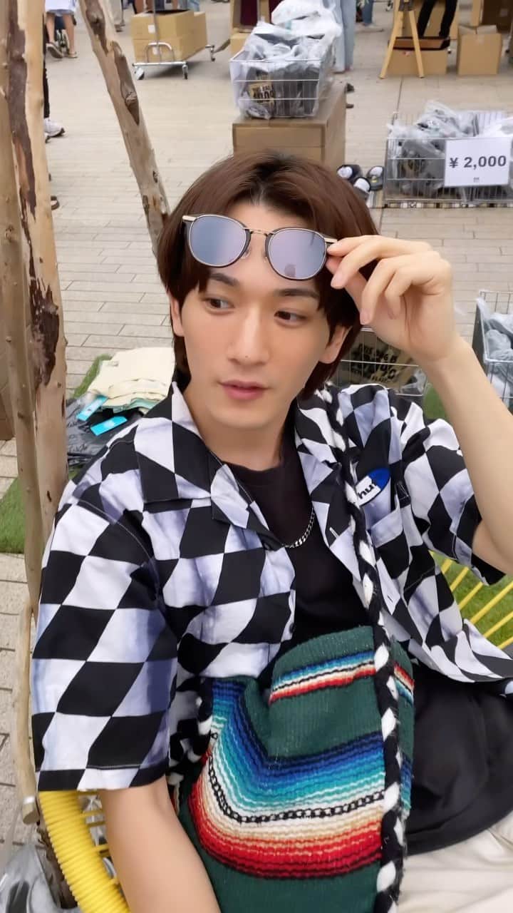 のインスタグラム：「海辺　夕方　綺麗な船　最近ちょっとうマーベルになったビール」