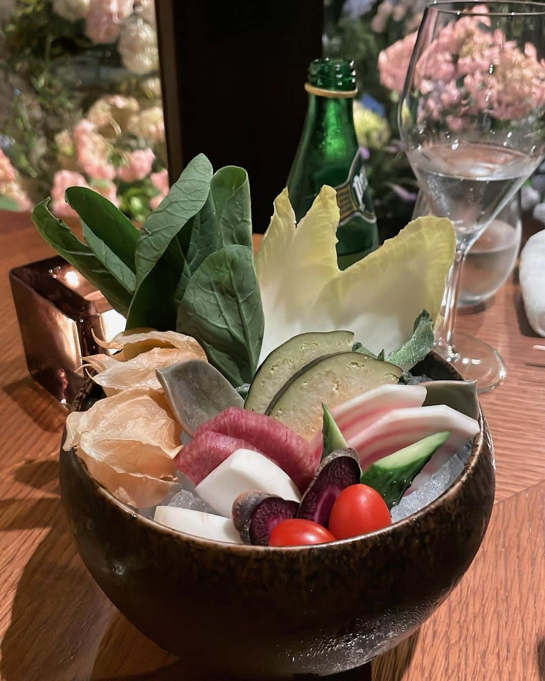 MIOさんのインスタグラム写真 - (MIOInstagram)「紫陽花とご馳走🍽💐💜」5月29日 20時21分 - mio.xx13