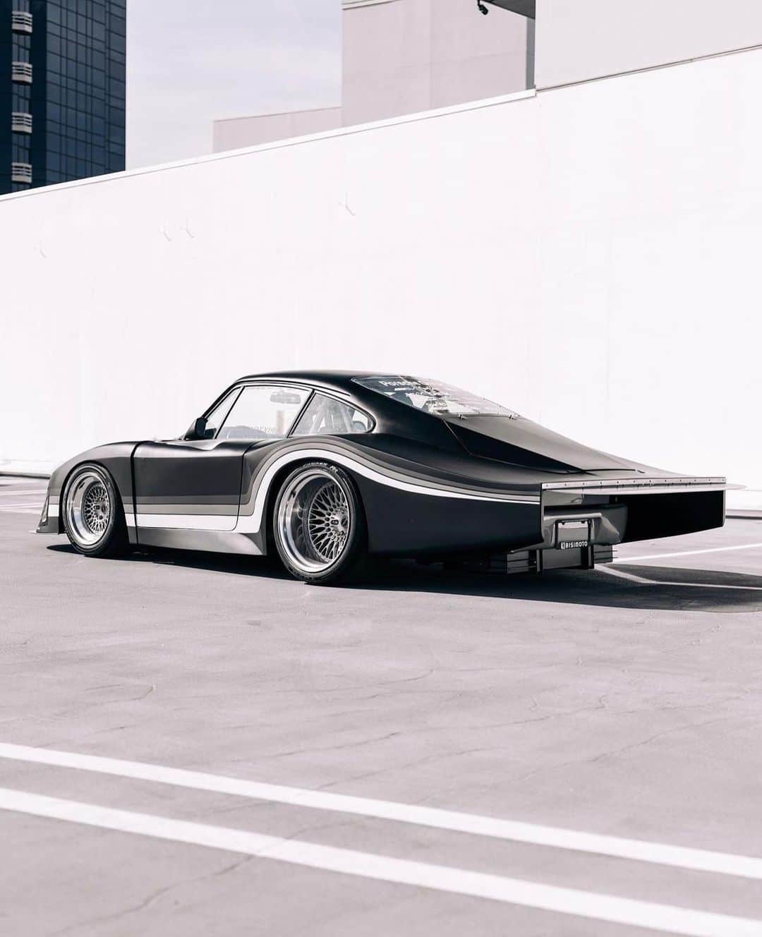 CARLiFESTYLEさんのインスタグラム写真 - (CARLiFESTYLEInstagram)「and to think this things electric…  What are your thoughts?   Los Angeles, California␟| brixtonforged.com  Brixton Forged™  CA01 BISIMOTO Sales inquiries contact: 1.888.397.6601℡ | sales@brixtonforged.com」5月30日 5時46分 - carlifestyle