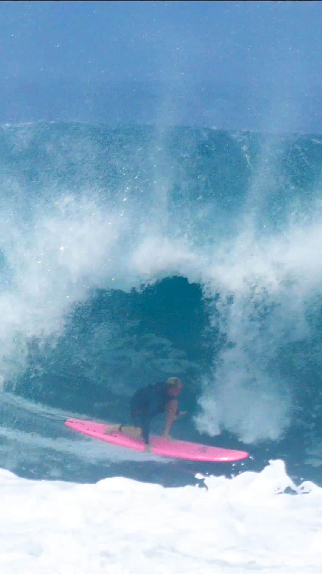 ジェイミー・オブライエンのインスタグラム：「Mexican Pipeline 🇲🇽 Vlog is live on my YouTube channel! @jamieobriensurfexperience」