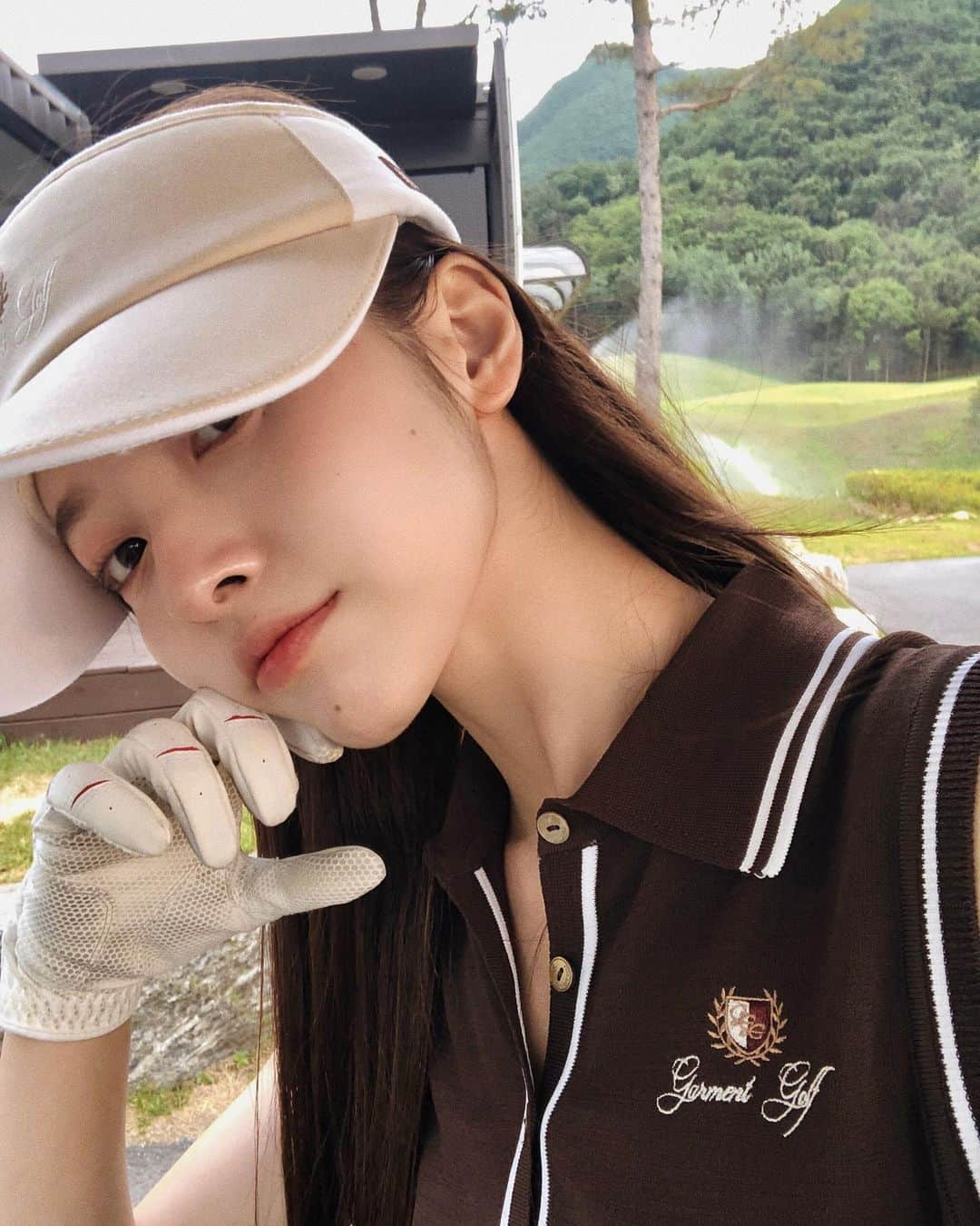 キム・ナヒさんのインスタグラム写真 - (キム・ナヒInstagram)「첫 라운딩🐥⛳️ 이게 맞나를 외치며 뛰어다님」5月29日 22時31分 - knhs2