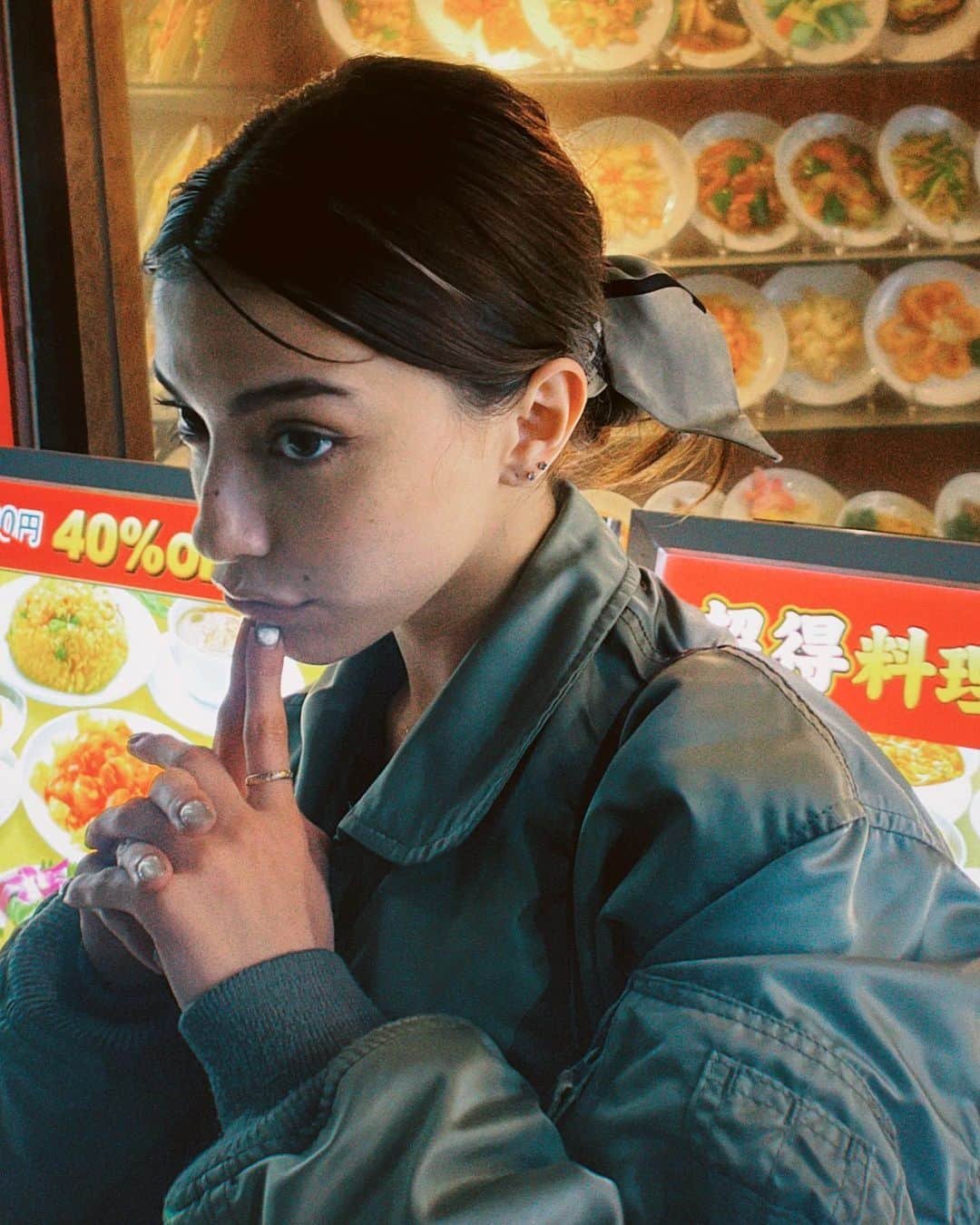 塚本バンブー柚子のインスタグラム：「it's so fly day Chinatown 🐼🏮✨」