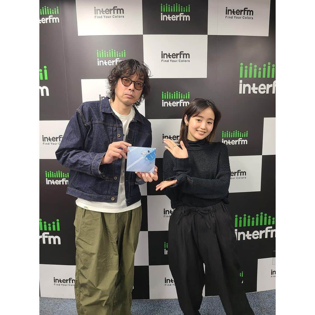 藤原さくらさんのインスタグラム写真 - (藤原さくらInstagram)「. interfm HERE COMES THE MOON 2023.05.28  radikoで聴き逃し配信中！  #斉藤和義 #藤原さくら  #PINEAPPLE #AIRPORT #話そうよ」5月29日 23時00分 - staff_sakura318