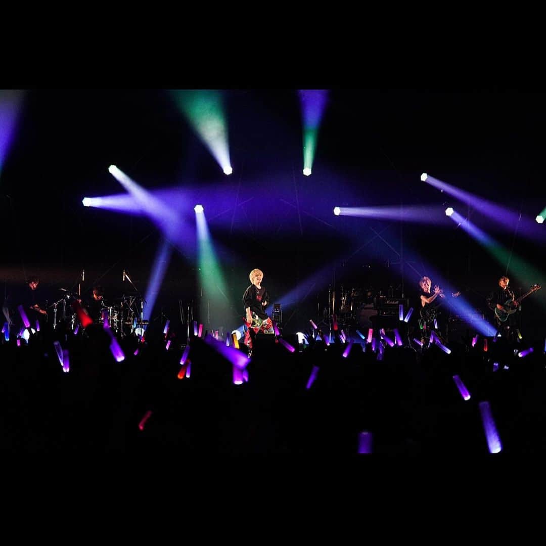 マイキさんのインスタグラム写真 - (マイキInstagram)「Zepp横浜本当にありがとうございました!!!  ドラムに歌も出来て最高に楽しかったーーーーー！！！！！  いや本当に楽しかったーーーーーーーー！！！！！！！！！🔥🔥🔥🔥🔥」5月29日 23時15分 - maikidrum