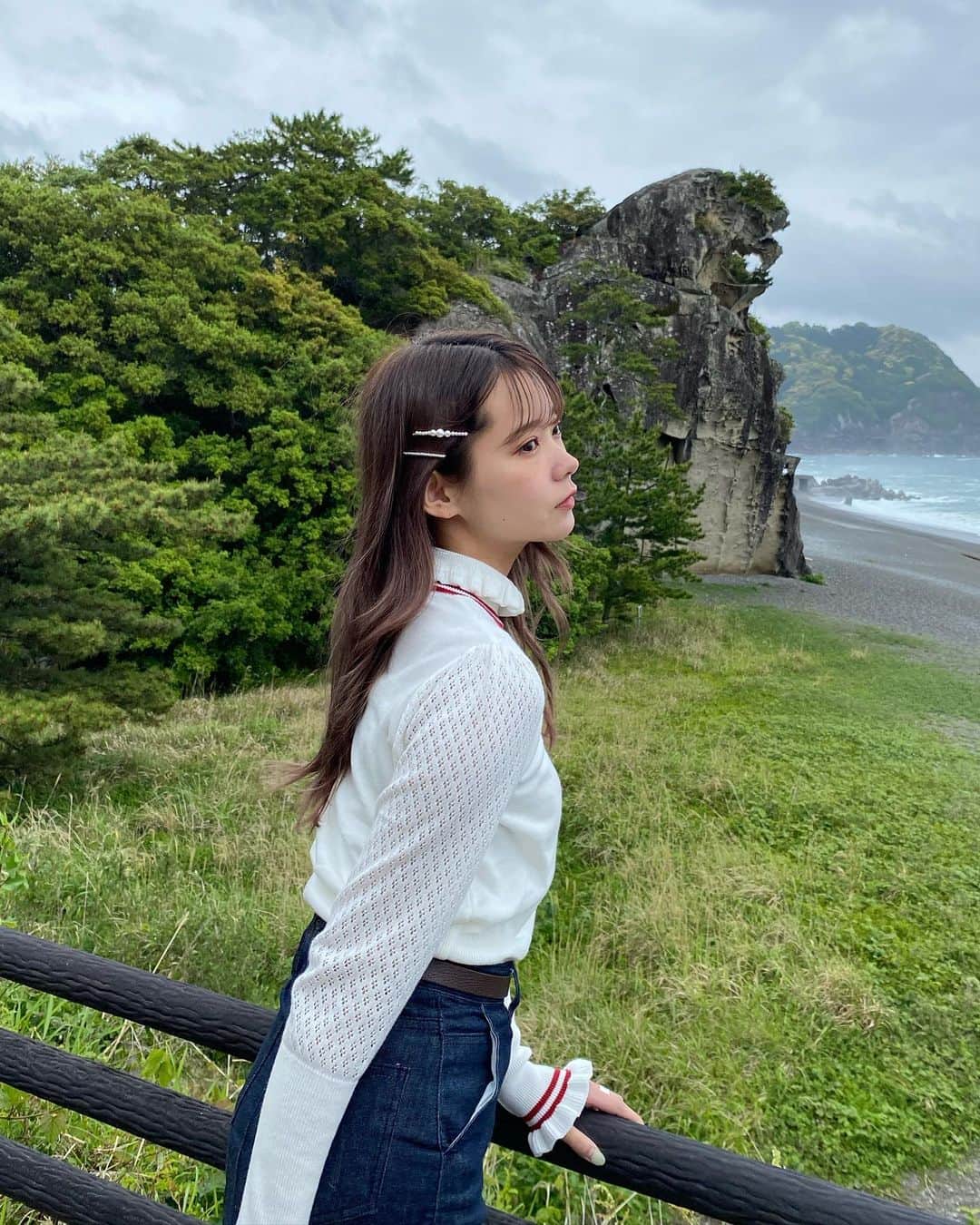 mimのインスタグラム：「家族旅行の思い出🫶  felitieのデニムシリーズが着回し抜群過ぎて、旅行行く時大体コレ✌️ 普段から自分のブランドの洋服ばっかお気に入りで着てしまうの  (久しぶりの投稿が意味わかんない時間)」