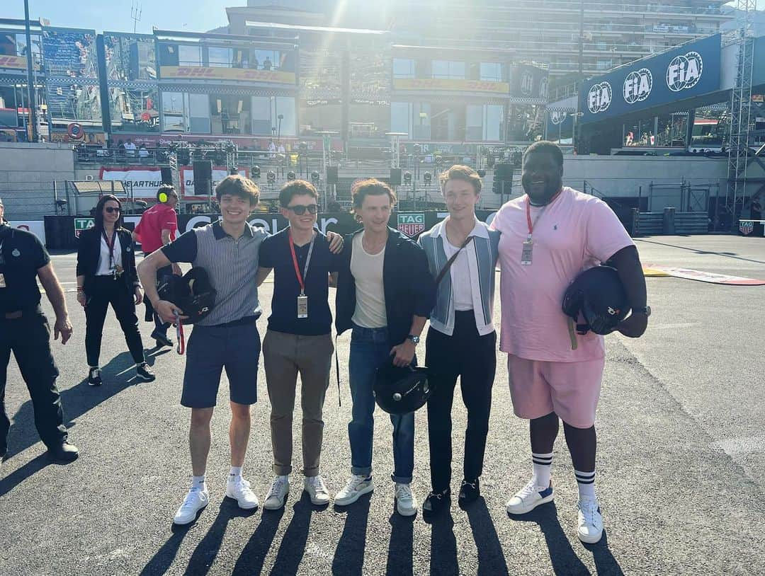 トム・ホランドさんのインスタグラム写真 - (トム・ホランドInstagram)「Nothing better than sharing weekends like this with your family. Love you lads ❤️ thanks @tagheuer for having us. See you next year 👀」5月30日 0時36分 - tomholland2013