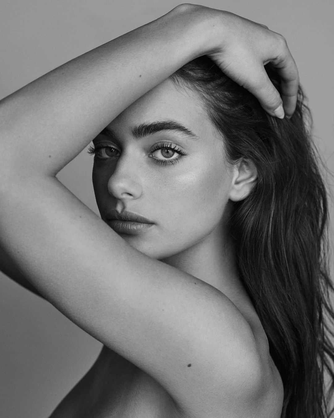 のインスタグラム：「The eyes say it all 🖤」