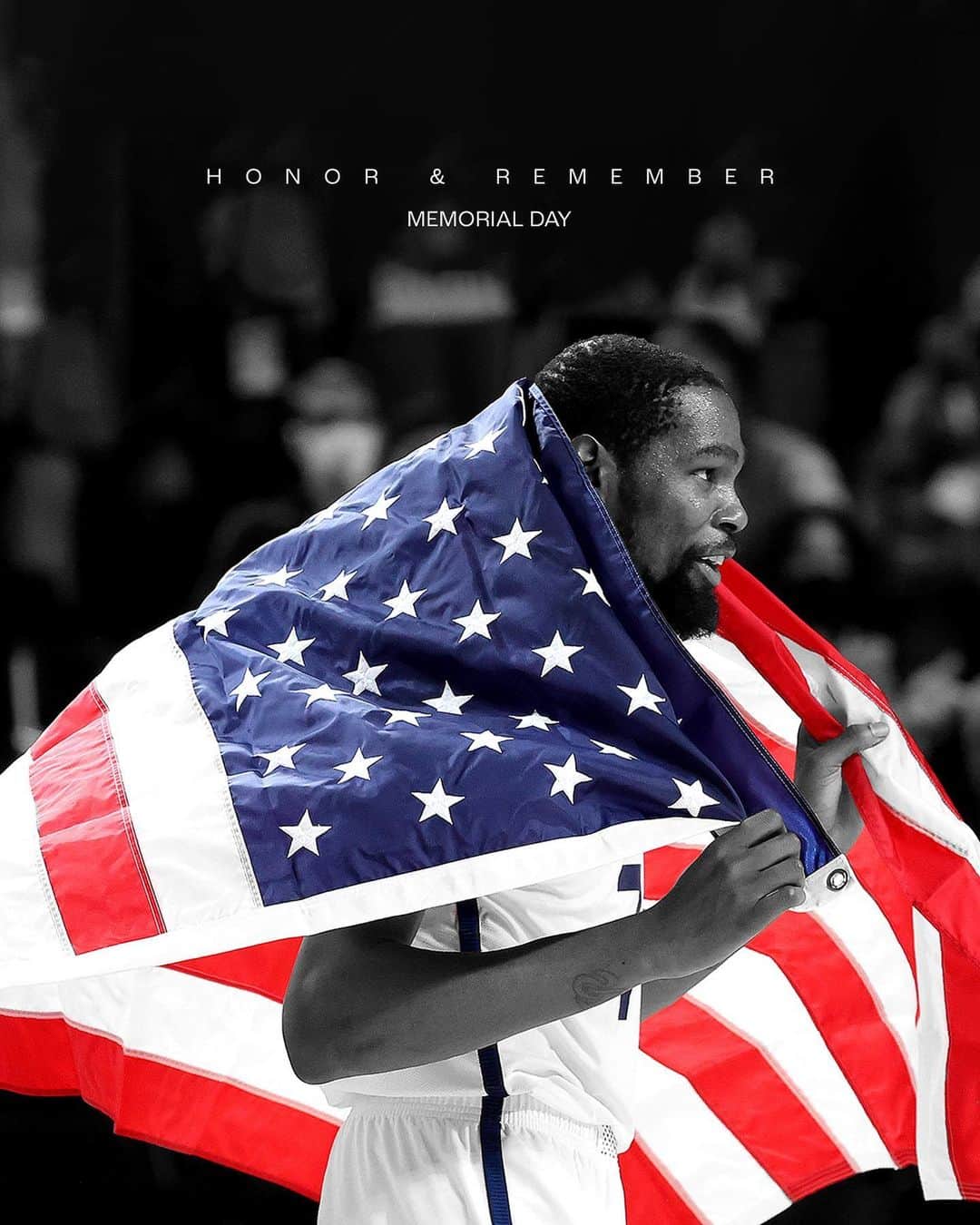 USA Basketballさんのインスタグラム写真 - (USA BasketballInstagram)「Today, we honor the brave men & women who made the ultimate sacrifice for our nation. 🇺🇸 #MemorialDay」5月30日 1時55分 - usabasketball