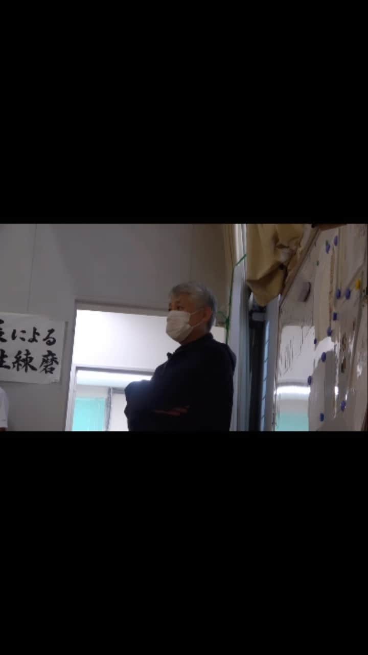 のインスタグラム：「#福岡第一 高校の選手と直接やってみた中学生のリアルな感想🗣  ▼フル動画はYouTubeで☑︎ 【GLOBALLERS in 福岡第一｜福岡キャンプDAY２】河村勇輝を産んだ王者たちと激突！アメリカ行きの切符をかけたメンバーたちの最終アピール！！  #バスケ #GLOBALLERS #アオキックス」