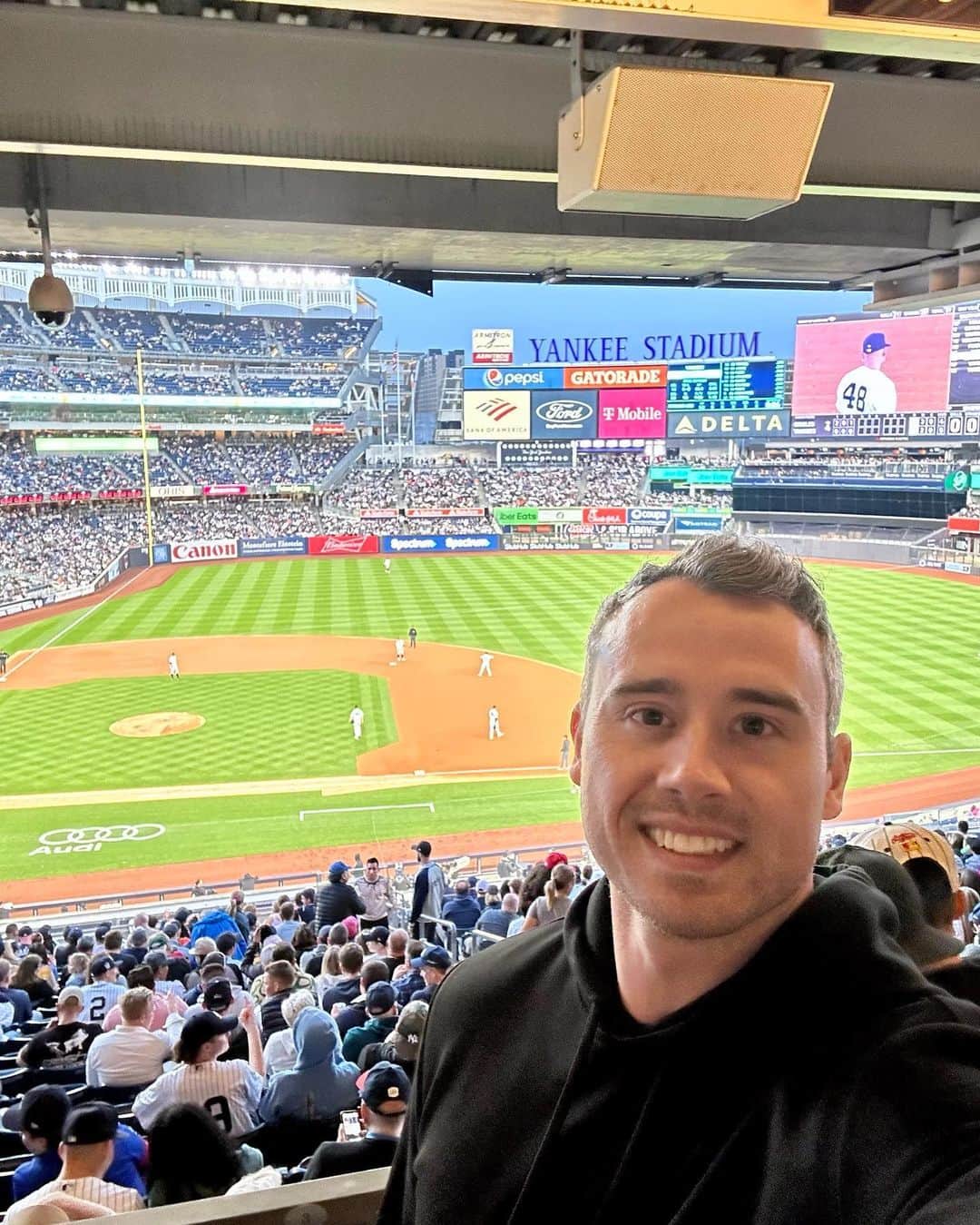 クリスチャン・トーマスのインスタグラム：「NY 🗽⚾️」