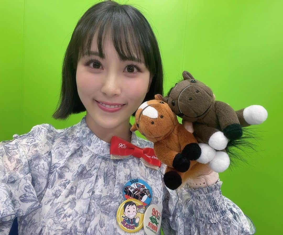 森田真理華さんのインスタグラム写真 - (森田真理華Instagram)「みんな日本ダービーお疲れ様🐎  レース後はずっと泣いてたけど 12R後しばらくした頃 スキルヴィングが倒れたところに行って、 手を合わせて、色々伝えたら少し心が落ち着きました。  話しかけてくださった方いたのに 涙目でぼーっとしてて、 ごめんなさい🙏  一瞬一瞬を大切にこれからも頑張ります！  #日本ダービー#スキルヴィング」5月30日 15時38分 - marika__morita