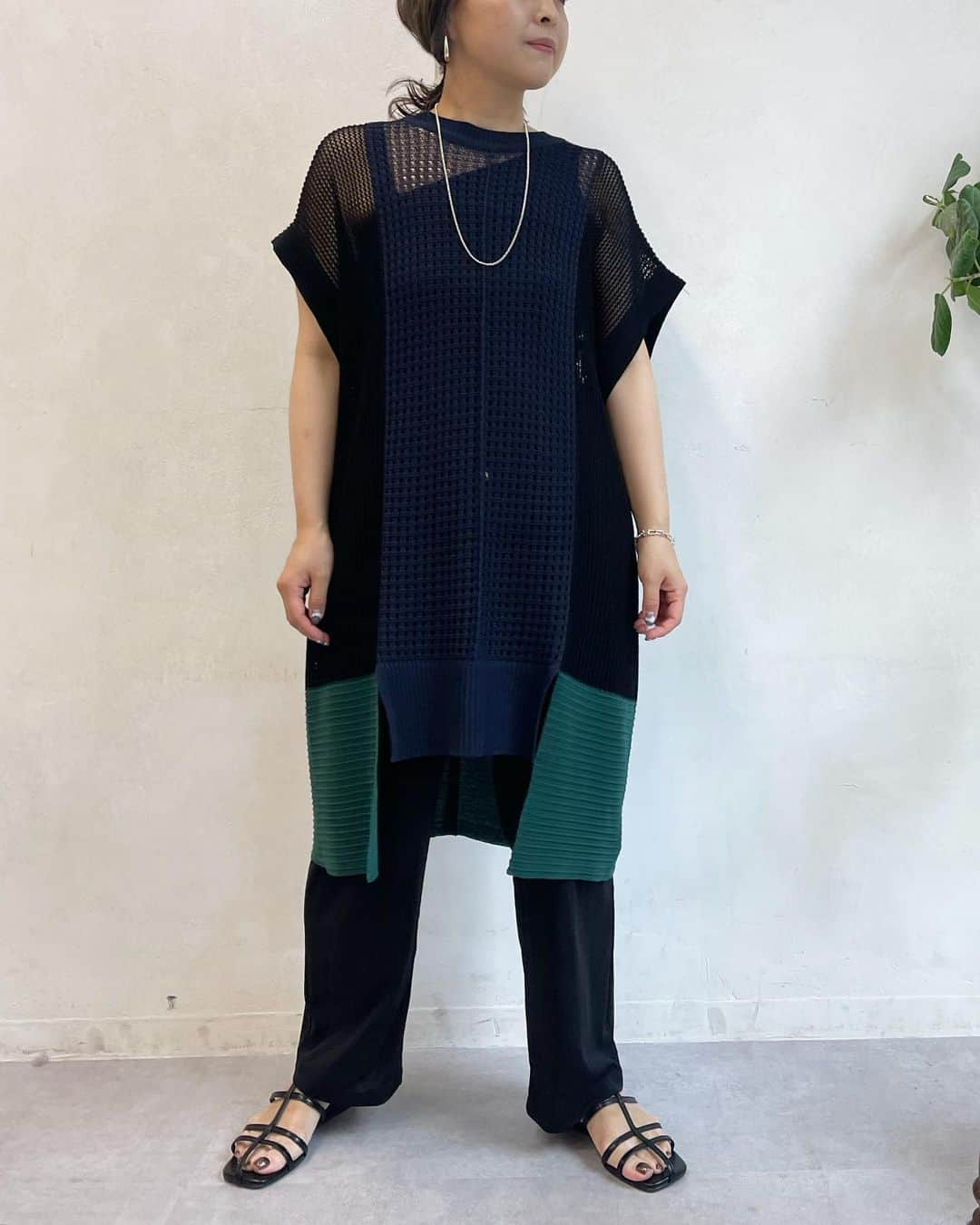 GALLARDAGALANTE OUTLETさんのインスタグラム写真 - (GALLARDAGALANTE OUTLETInstagram)「【shop】今週入荷予定  #jena_staffsna イチオシコーディネート💡  #gallardagalante_outlet  #allegorygallardagalante  #jenaespacemerveilleux   公式オンラインショップは 【Jena パルクローゼット】【Jena 楽天】で検索🔍  ⁡＿＿＿＿＿＿＿＿＿＿＿＿   #ガリャルダガランテアウトレット #ジェナエスパスメルヴェイユ #ジェナコーデ #大人コーデ  #カジュアル#大人カジュアル#ニット#サマーニット#パンツ#パンツコーデ#お出かけコーデ #垢抜け #垢抜けコーデ #大人の勉強垢  #20代コーデ #20代ファッション  #30代コーデ #30代ファッション  #40代コーデ #40代ファッション  #骨格ウェーブ#骨格ウェーブコーデ  #低身長#低身長コーテ」5月30日 9時17分 - gallardagalante_outlet