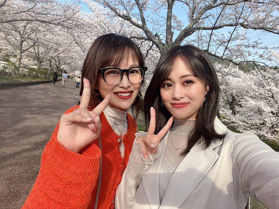 成瀬りおのインスタグラム：「和らぎの道（京都亀岡） さくら〜🌸 更新サボるクセをなおしたい！ もお最新から更新することにします🥱無理だ . #和らぎの道  #京都桜 #お花見 #桜 #桜スポット #さくら #京都観光 #京都観光スポット」