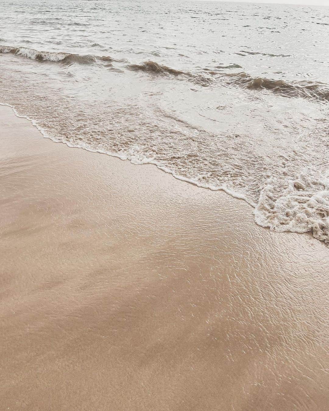 ロビンのインスタグラム：「Simplicity is the key」