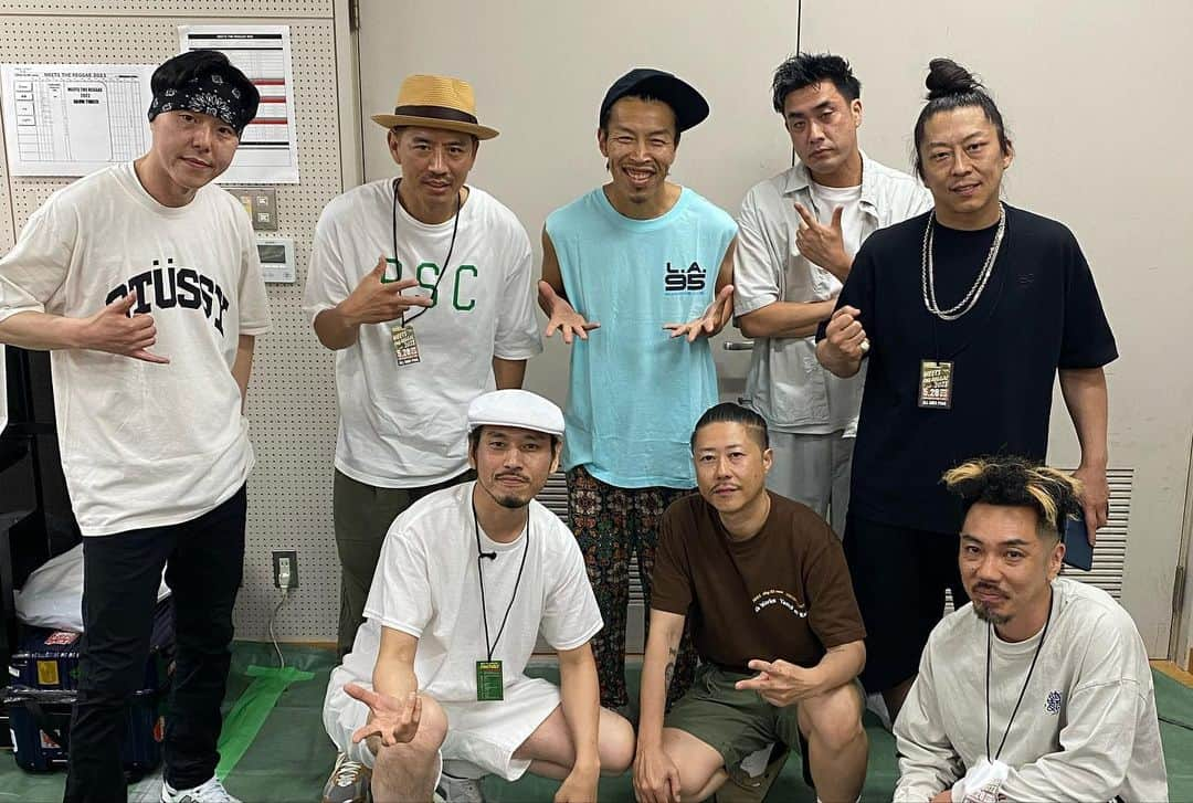 RYO the SKYWALKERさんのインスタグラム写真 - (RYO the SKYWALKERInstagram)「Meets the reggae 2023 ありがとうございました！🎤💥  韻踏合組合「Sky is the limit」、BAGDAD CAFE THE TRENCH TOWN「Everything is Everything」の２曲（ラバダブも）を、シークレットでブチかまさせて頂きました！😆  バグダッドのおかげでいろんなアーティストとリンクさせてもらえる最高なイベント！来年は15周年！🎊  今年も打ち上げまで最高に楽しませてもらいました！big up !!!!  #meetsthereggae #bagdadcafethetrenchtown #ryothe」5月30日 16時45分 - rsw