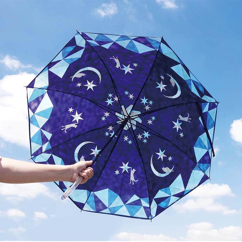 ヴィレッジヴァンガードオンラインストアさんのインスタグラム写真 - (ヴィレッジヴァンガードオンラインストアInstagram)「. 【大人かわいい】日傘・雨傘collection/特集  もうすぐ6月…！ 梅雨の季節の準備はお済ですか？  雨の日もお出かけが楽しみになる！ かわいい傘がたくさん♪♫ （日傘もあるよ）  https://vvstore.jp/feature/detail/11171/  #傘 #かさ #梅雨 #おしゃれ #日傘 #新商品 #ヴィレヴァン #ヴィレッジヴァンガード #ヴィレッジヴァンガードオンラインストア」5月30日 12時00分 - village_vanguard