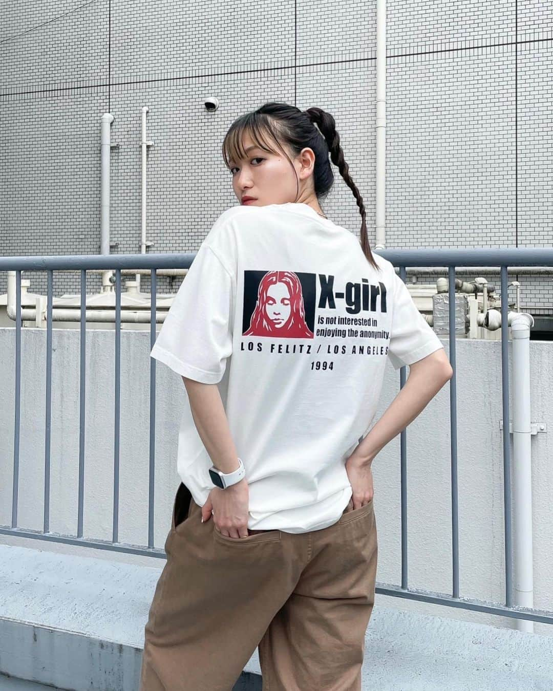 XGIRL_ootdさんのインスタグラム写真 - (XGIRL_ootdInstagram)「#xgirl_ootd @ayanaaan_26 158cm 　 XLARGE/X-girl SHINJUKU STAFF 　 ----------------------------------------------- ▪️ANONYMITY S/S TEE ￥6,050(税込) ▪️TWILL EASY PANTS ￥9,900(税込) -----------------------------------------------  #xgirl #xgirljp #エックスガール #ストリートコーデ #ストリート系女子 #ストリート女子 #ストリートファッション #チビt #ロゴt #tシャツ #tシャツコーデ #カラーパンツ  #y2k #y2kファッション #y2kstyle」5月30日 12時02分 - xgirl_ootd