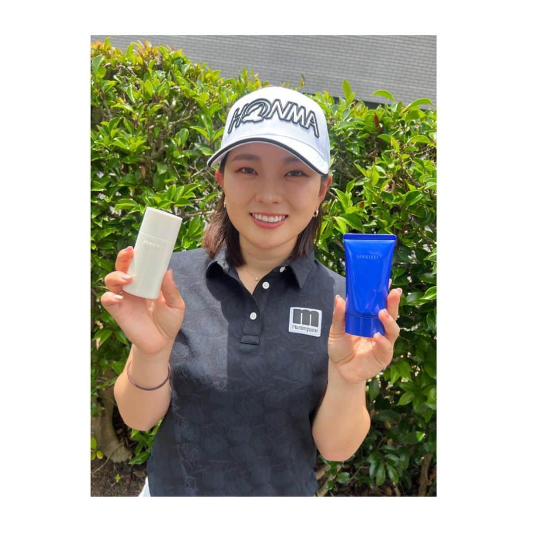 吉川桃のインスタグラム：「:) KOSE様から素敵な商品をいただきました🤍💙 強い紫外線から守ってくれる、 雪肌精クリアウェルネスUVマイルドミルクと UVエッセンスジェルがオススメです^ ^ @ladygo.golf 様ありがとうございました🫶  #KOSE #PR @sekkisei.official」