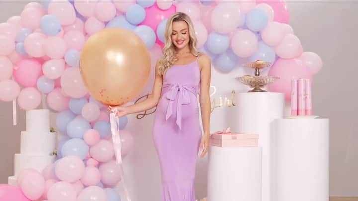 のインスタグラム：「Hey, Moms-to-be, it's your time to shine! 🤰💫 Show your glow in a range of radiant styles with SHEIN MATERNITY 💗✨   🔎15901101 15639185 15909173  #SHEINmaternity」