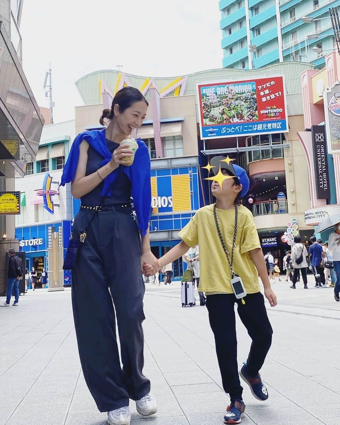 結花子のインスタグラム：「幼稚園の振替休日を利用して ちょっくら旅行へ🫶 . #family #家族旅行　 #ずっと　#行きたかった場所  #息子　#娘　#大興奮」