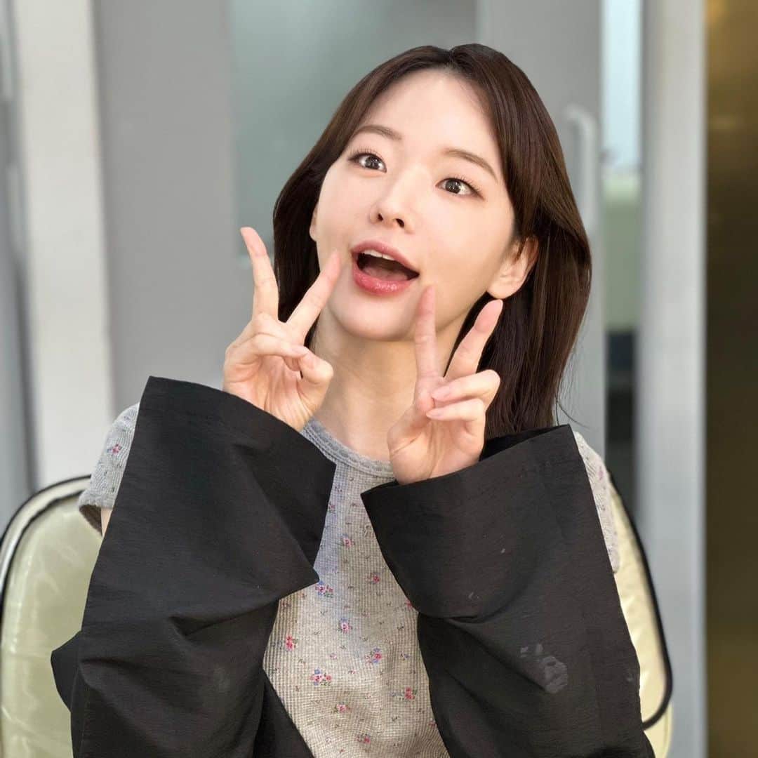 キム・チェウンのインスタグラム：「✌️여름 준비 완료✌️」