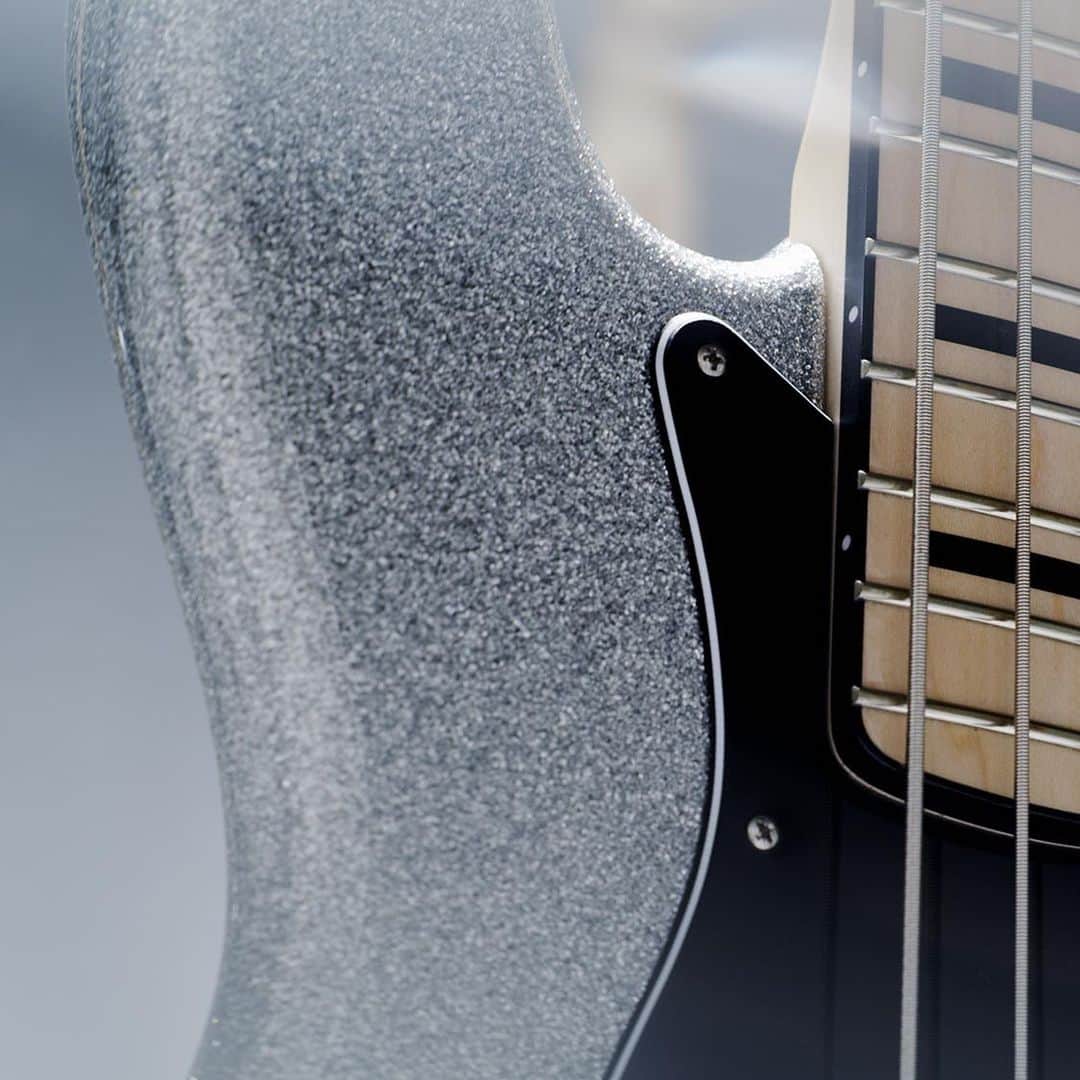Fender Guitarのインスタグラム：「Don't miss out! We have a special collaboration with @mikeyway coming your way in June. Head to the link in bio for a first look and for a chance to win a signed Limited Edition Mikey Way Jazz Bass.」