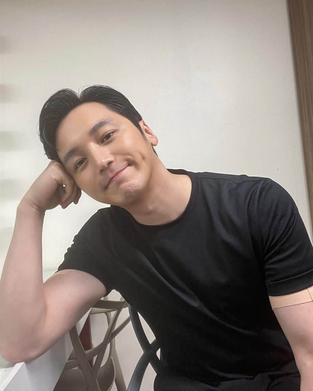 ピョン・ヨハンさんのインスタグラム写真 - (ピョン・ヨハンInstagram)「Forever BRAUN」5月30日 17時14分 - byunyohan_official