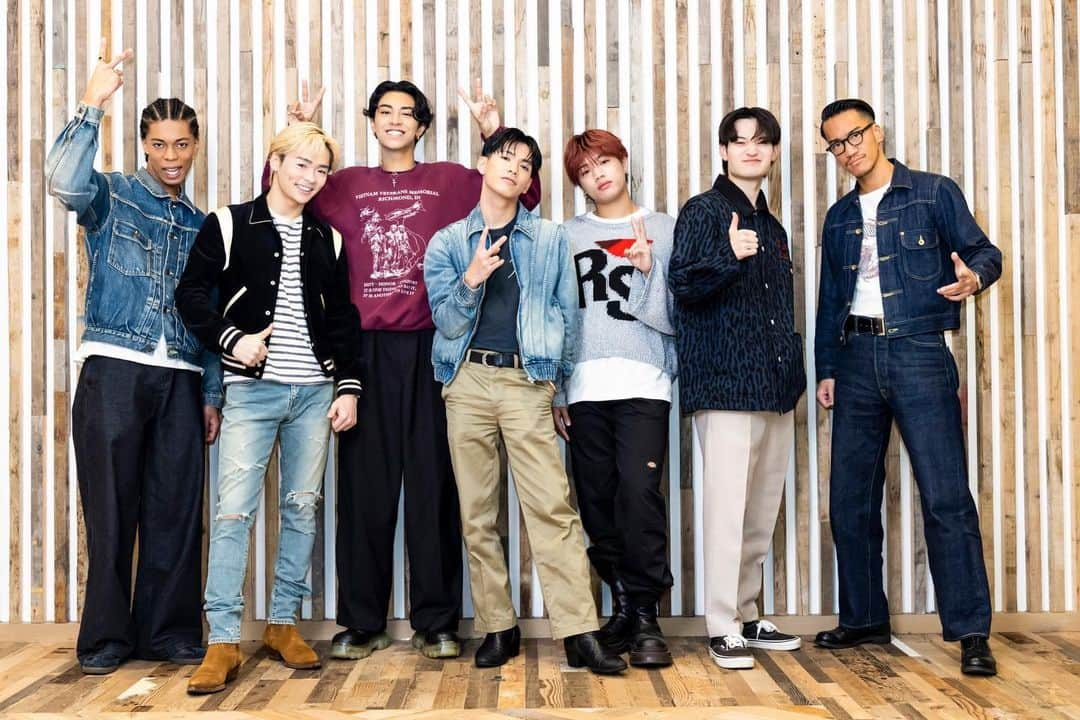 月刊EXILEさんのインスタグラム写真 - (月刊EXILEInstagram)「EXILE TRIBE MAGAZINEを更新！  EXILE TRIBE MAGAZINEにて、PSYCHIC FEVER個人企画をスタートすべく、メンバーによる企画会議を開催！ PSYCHIC FEVERのみんなはどのような個人企画に挑戦したいのか!? メンバー全員でざっくばらんに話し合った模様を公開📸  #EXILETRIBEMAGAZINE #PSYCHIC FEVER #企画会議 #PCF  ※記事は会員登録後ご覧いただけます。」5月30日 18時02分 - exile_magazine