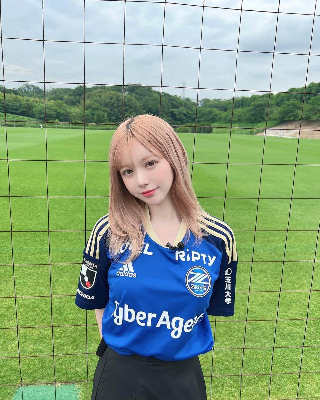 若林萌々のインスタグラム：「ゼルビアのクラブハウスすごい...⚽️  7/9の国立行く！！楽しみ、、！  #町田ゼルビア#ゼルつく#ゼルビア」