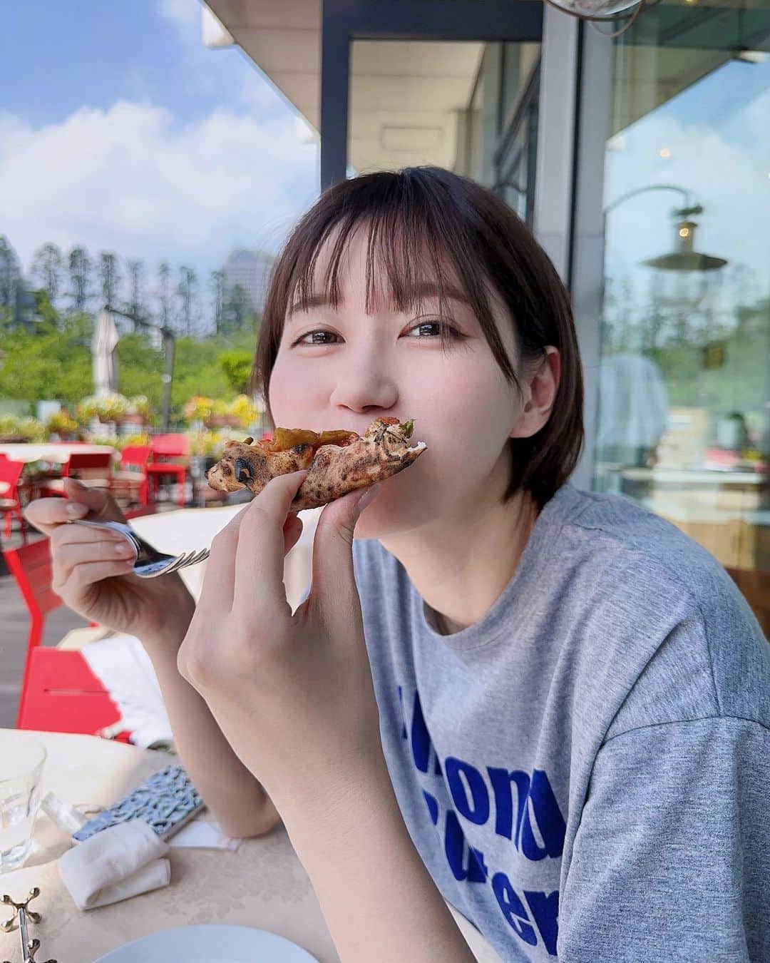 ゆきりぬさんのインスタグラム写真 - (ゆきりぬInstagram)「おいしいピザ食べた🍕🍕🍕」5月30日 18時22分 - yukirin_u