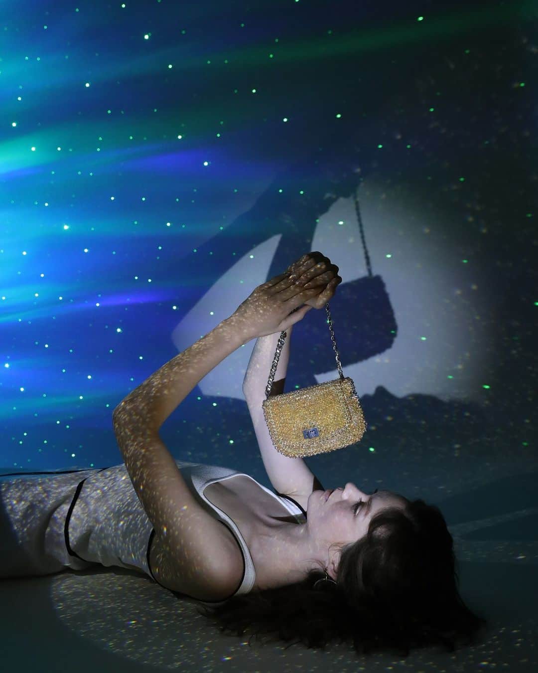 ANTEPRIMAのインスタグラム：「To the Moon and Back.  Love will not be faded with distance when we are connected.  Looking up to the sky, the sparkles are memories to be reminisced.  Shop the WIREBAG in Stella hues now.  #STELLA #SpringSummer2023 #SS23 #ANTEPRIMA #WIREBAG #SummerBag #BeachBag #PoolBag #WaterResistenceBag #Miniature #MicroBag #MiniBag #CraftBag #CrochetBag #Handcraft #KnitBag #WorkBag #ItalianDesign #Craftmanship #アンテプリマ #Tanabata #七夕 #彦星 #織姫 #牛郎 #織女」