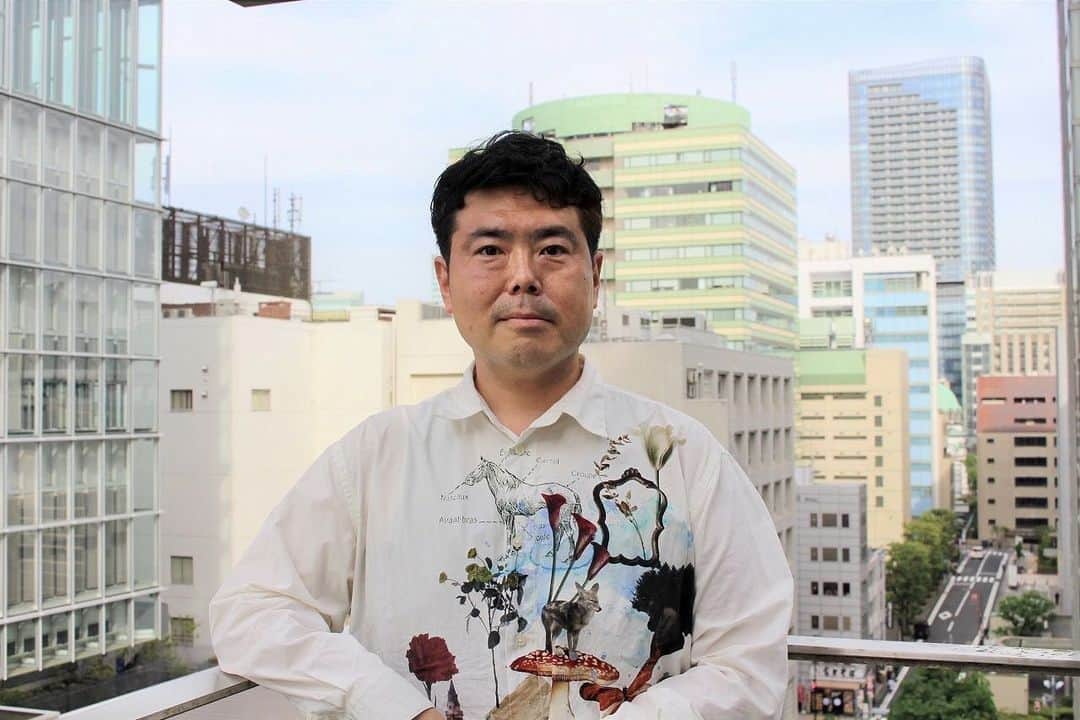 山口森広のインスタグラム：「#SPICE さんに取材して頂きました！ ありがとうございます！ 興奮してたくさん喋りましたw 良かったら是非、読んでください☺️  舞台『パラサイト』もいよいよ初日が近づいてきました。 ドキドキ。。 たくさんの方々に観て頂きたいです！  今後とも、頑張ってまいります！ なにとぞ、よろしくお願いします🙇‍♂️  ｡:+* ﾟ ゜ﾟ *+:｡:+* ﾟ ゜ﾟ *+:｡:+* ﾟ ゜ﾟ *+  舞台『パラサイト』出演～キャリア31年の山口森広がバイプレイヤー人生を振り返り思う「役者をしていると毎日が楽しい」  #パラサイト #山口森広  spice.eplus.jp/articles/318747」
